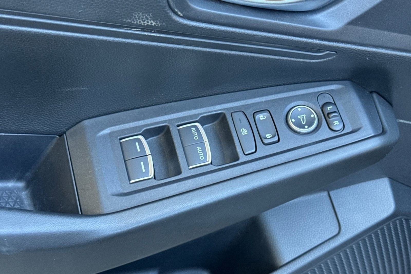 Used 2024 Honda Accord LX image 12