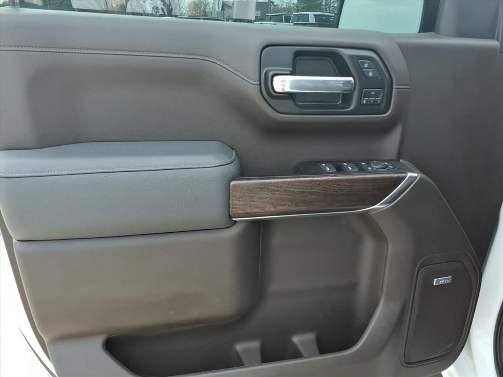 Used 2022 GMC Sierra 1500 Denali w/ Denali Premium Package image 18