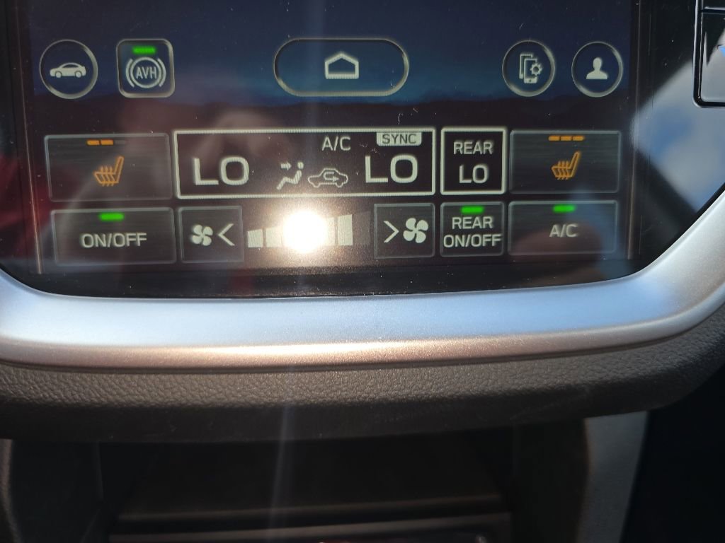 Used 2025 Subaru Ascent Premium AWD/4WD image 19