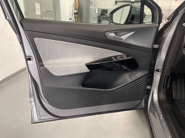 New 2026 Volkswagen ID.4 Pro AWD/4WD image 26