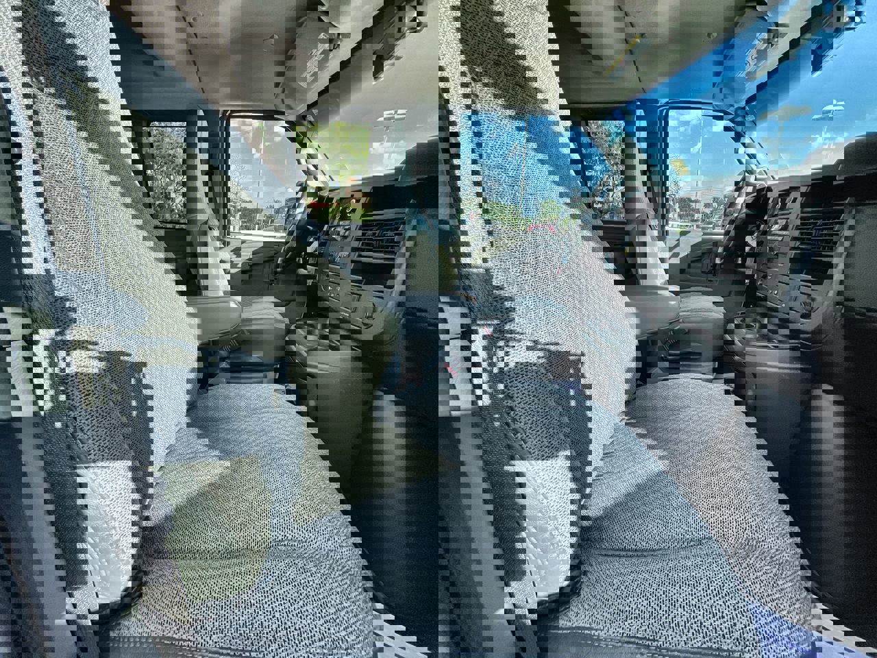 Used 2022 Chevrolet Express 3500 LS image 16