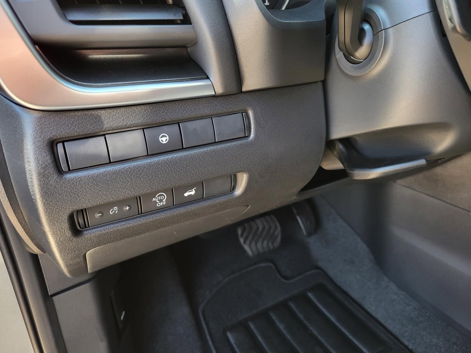 New 2026 Nissan Rogue SV image 19