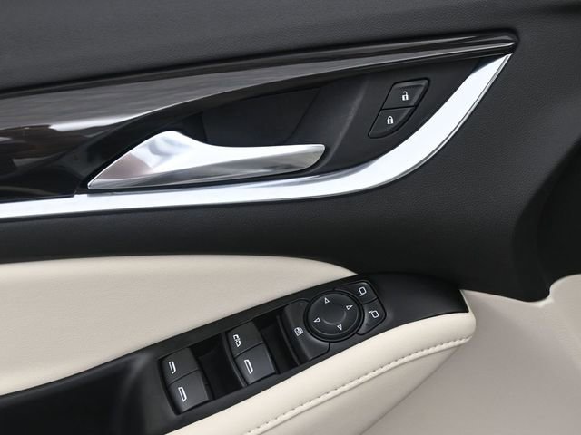 Used 2024 Buick Enclave Essence w/ Technology Package image 10