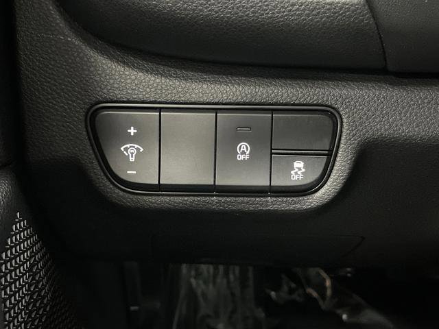 Used 2024 Kia Seltos EX FWD image 23