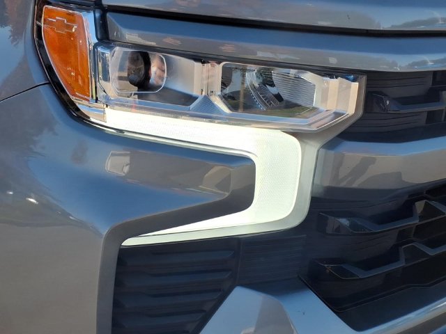 Used 2023 Chevrolet Silverado 1500 RST w/ Z71 Off-Road Package AWD/4WD image 20