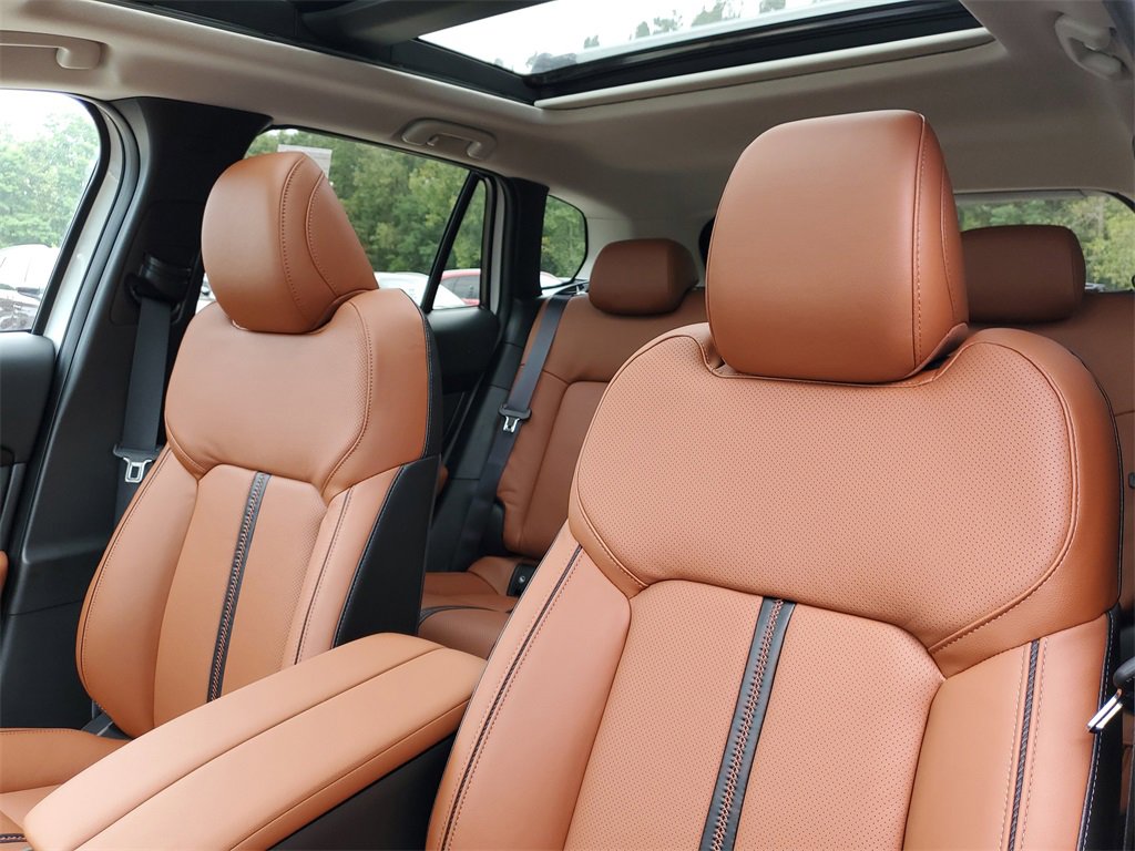 New 2025 MAZDA CX-50 AWD 2.5 Turbo w/ Weather Package image 13