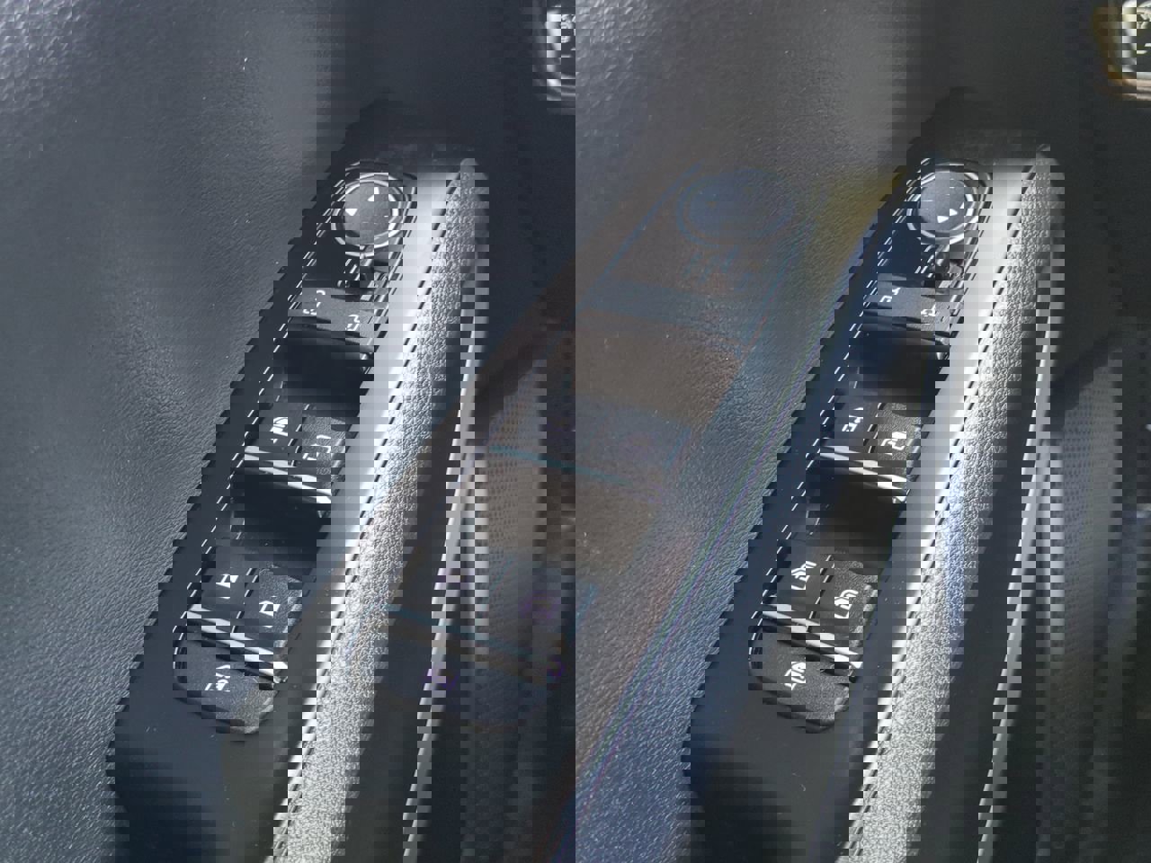 Certified 2025 Kia Soul LX image 22