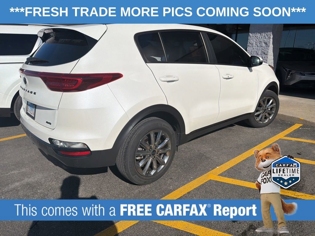Certified 2022 Kia Sportage Nightfall Edition w/ Nighfall AWD Premium Package image 4