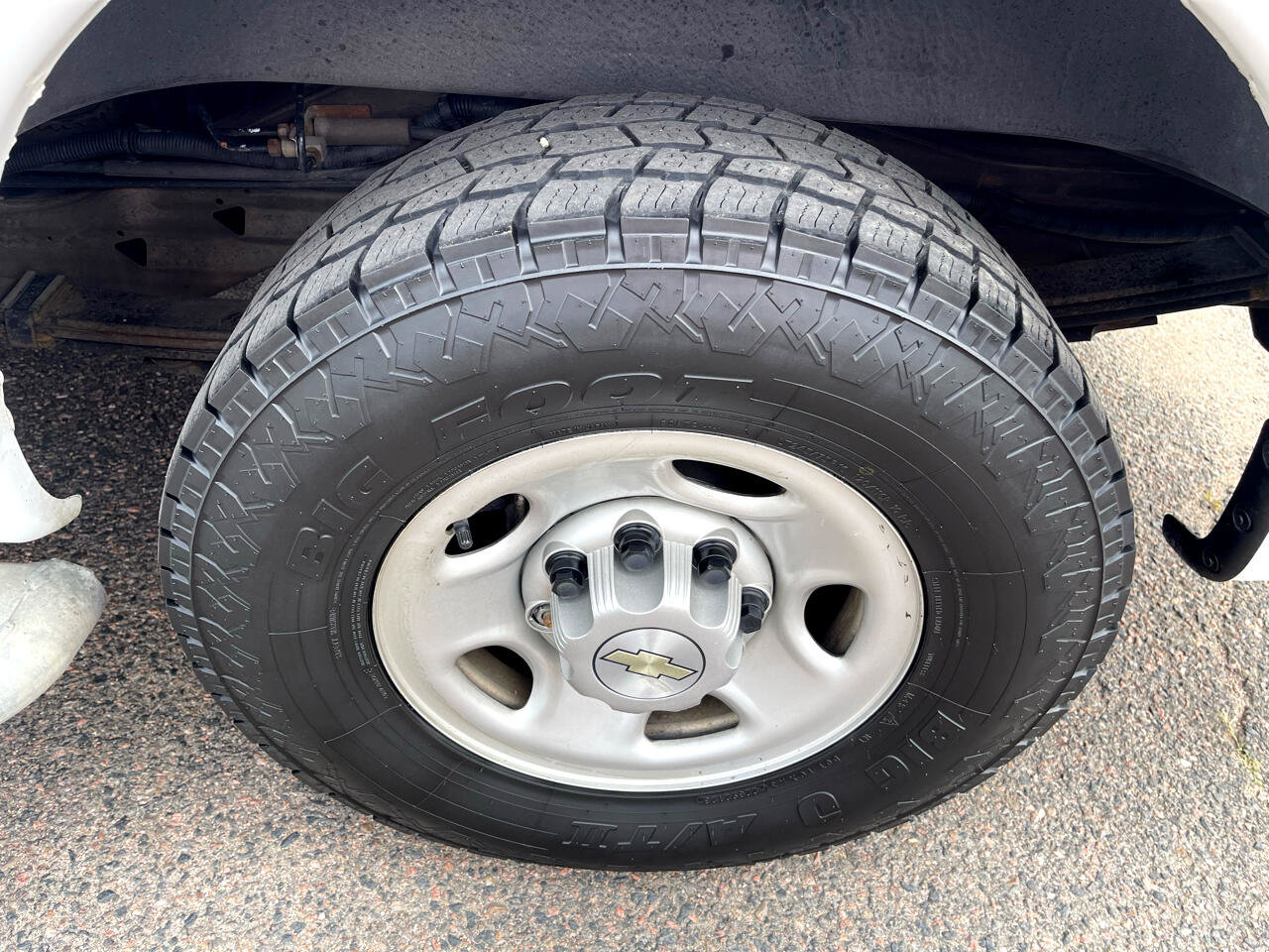 Used 2020 Chevrolet Express 2500 w/ Driver Convenience Package image 33