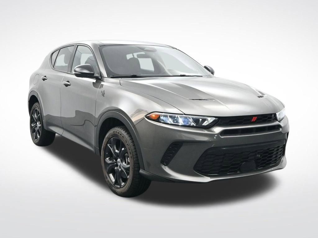 Used 2023 Dodge Hornet GT Plus w/ GT Blacktop Package AWD/4WD image 3