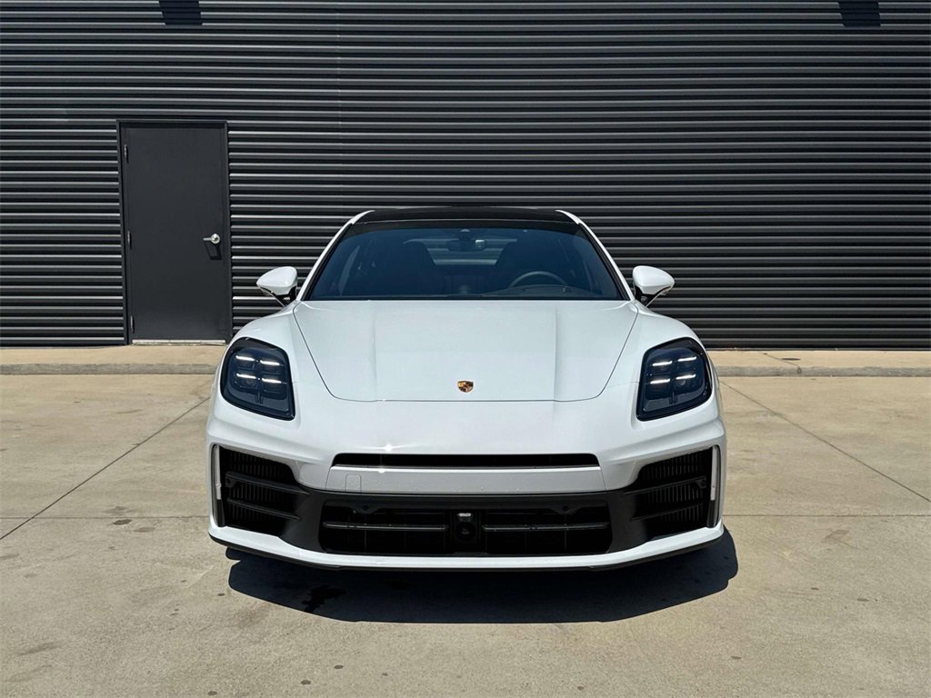 New 2025 Porsche Panamera 4 image 10