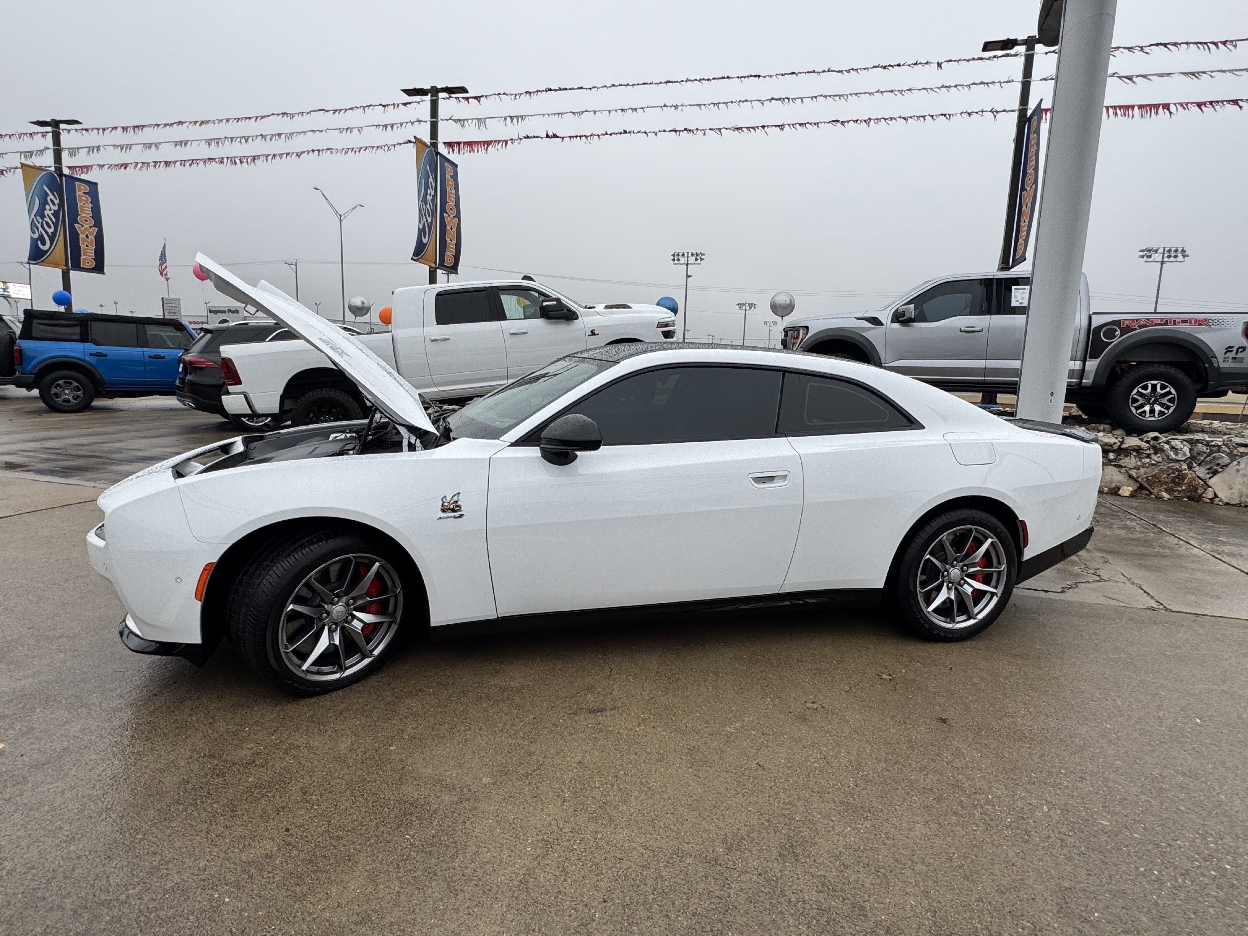 Used 2025 Dodge Charger Scat Pack w/ Track Pack image 8