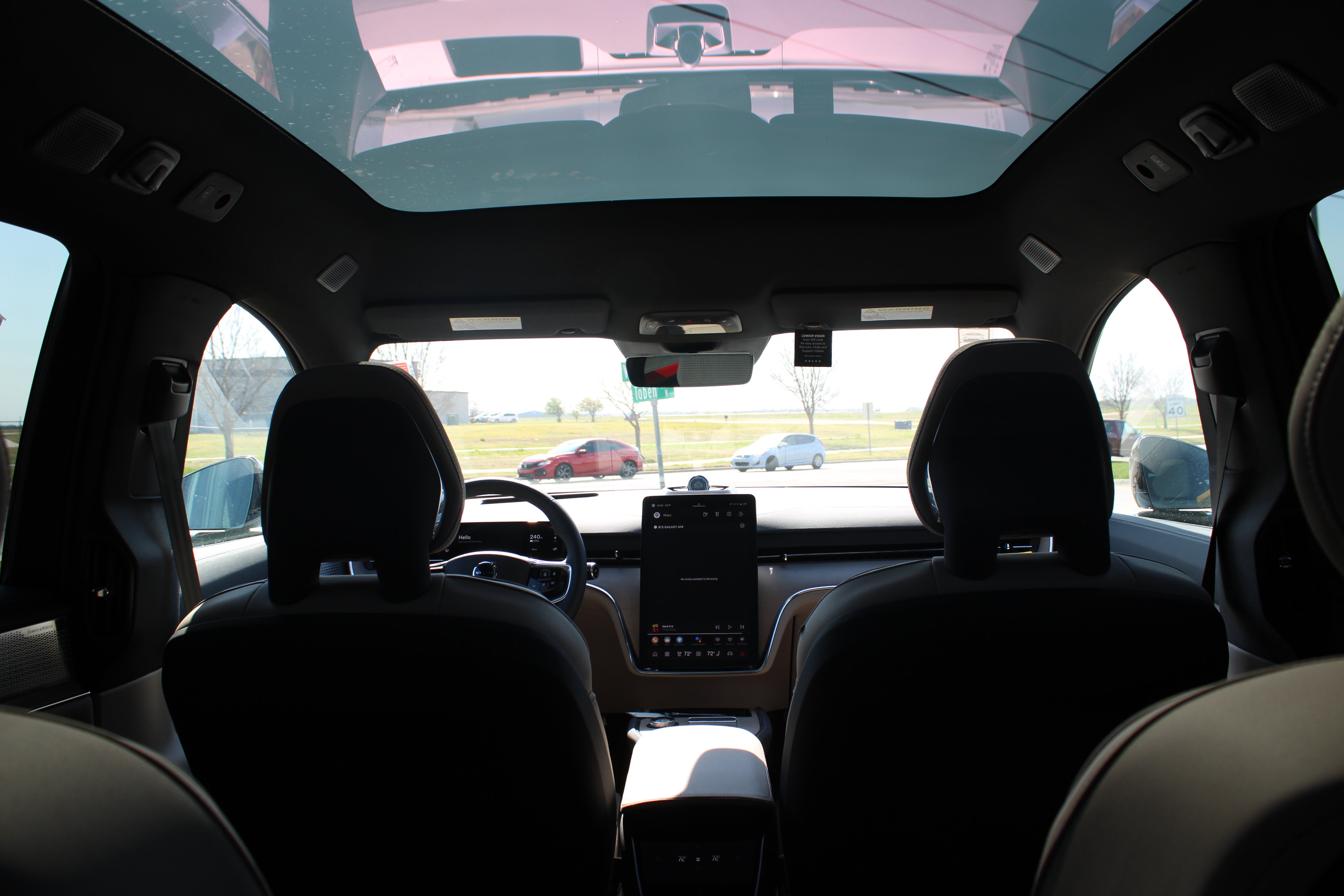 New 2025 Volvo EX90 Ultra image 40