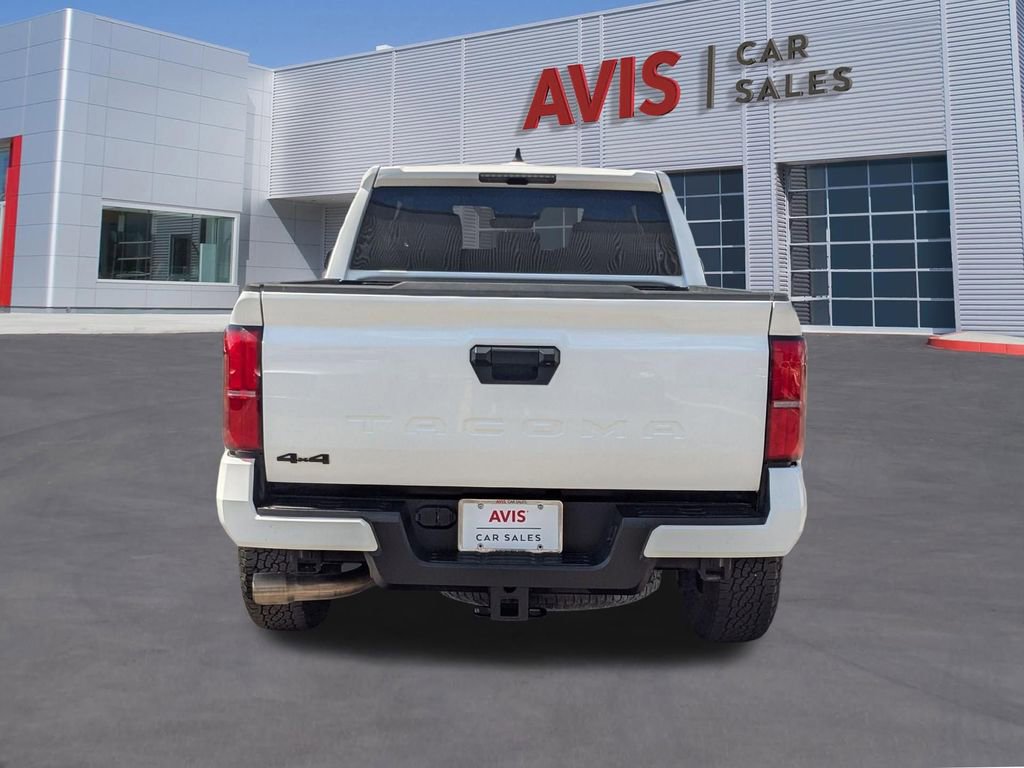 Used 2025 Toyota Tacoma TRD Off-Road image 5