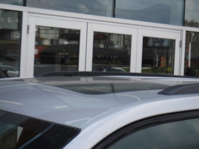 New 2025 Jeep Grand Cherokee Altitude image 3