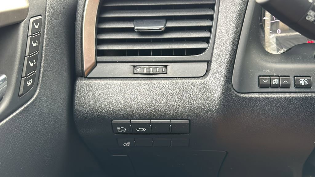 Used 2022 Lexus RX 350L 350L image 27