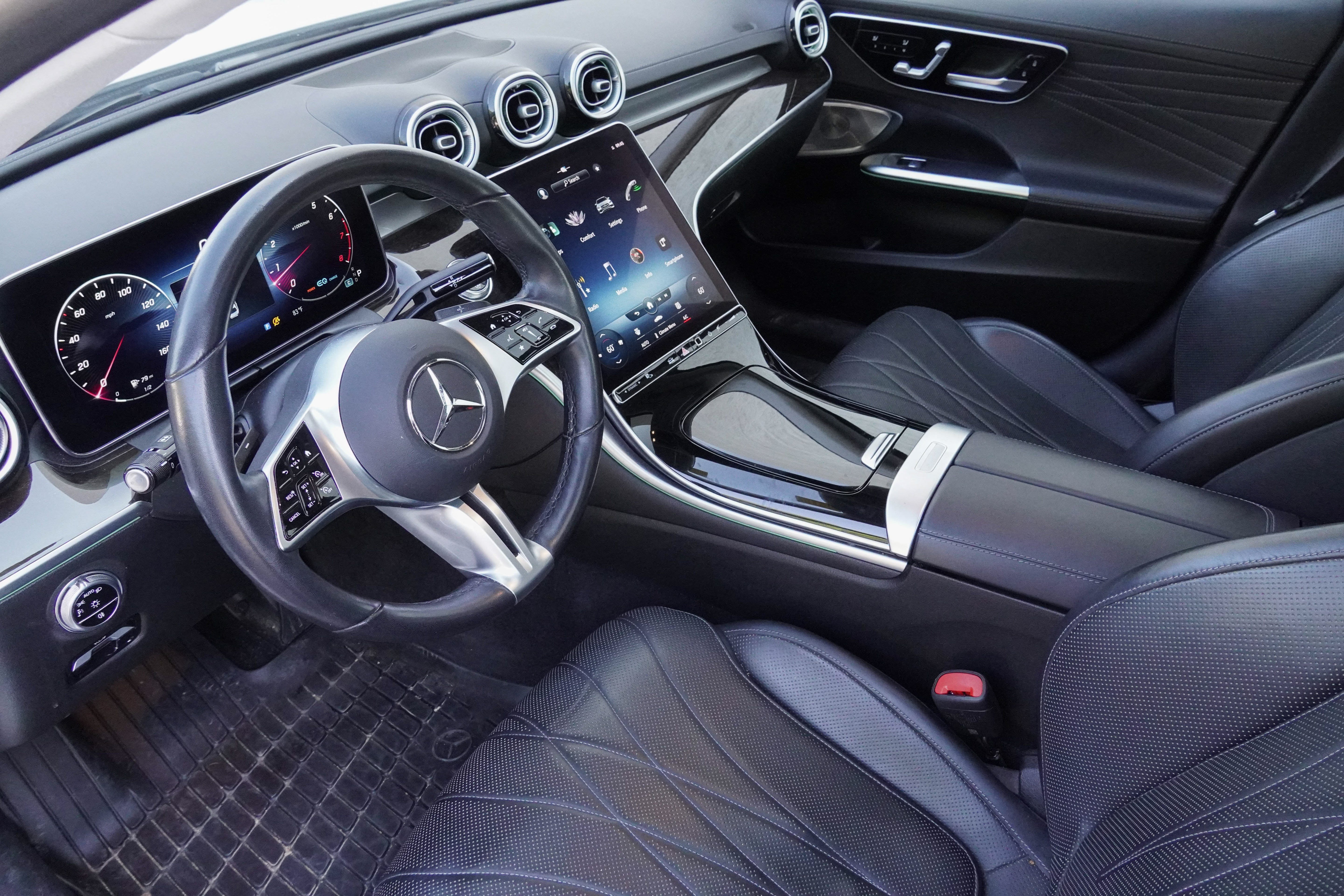 Used 2022 Mercedes-Benz C 300 Sedan image 9