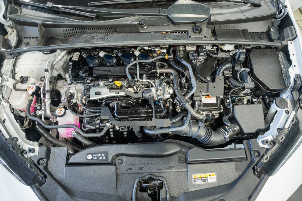 Used 2024 Toyota Prius Limited AWD/4WD image 17