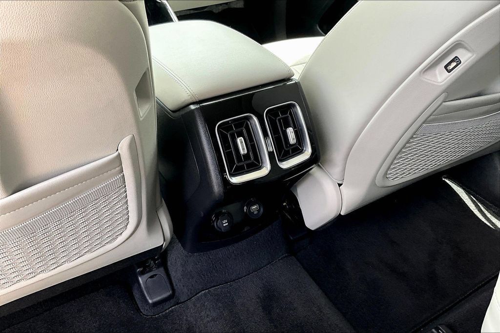 Certified 2023 Kia Sorento SX AWD/4WD image 10