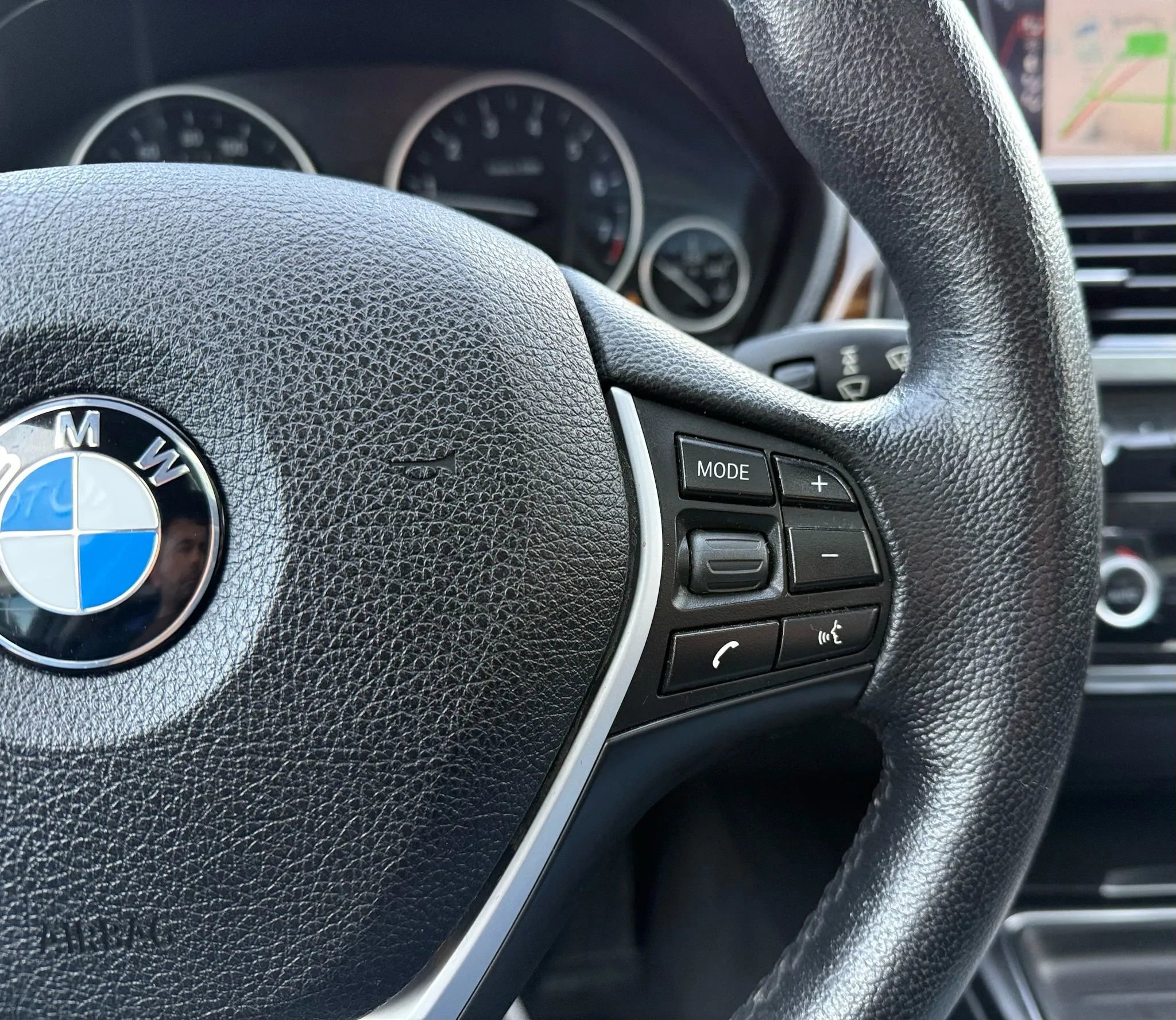 Used 2013 BMW 335i xDrive Sedan AWD/4WD image 15