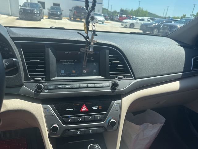 Used 2018 Hyundai Elantra SEL FWD image 15