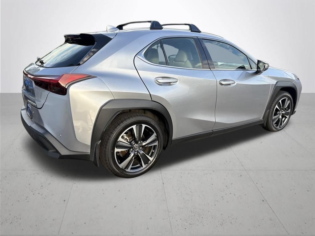 Used 2023 Lexus UX 250h AWD w/ Accessory Package (A2) image 6