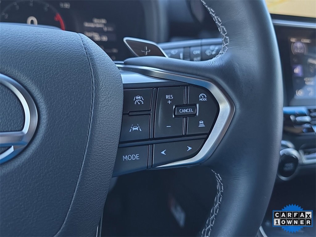 Used 2025 Lexus LX 700h Overtrail image 19