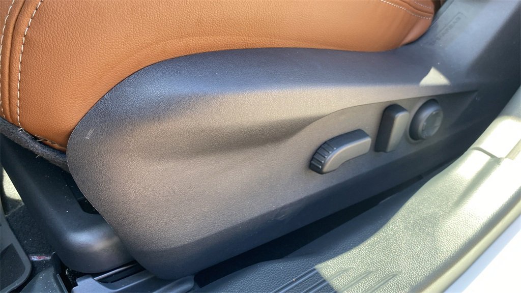New 2025 Subaru Outback Touring XT image 19