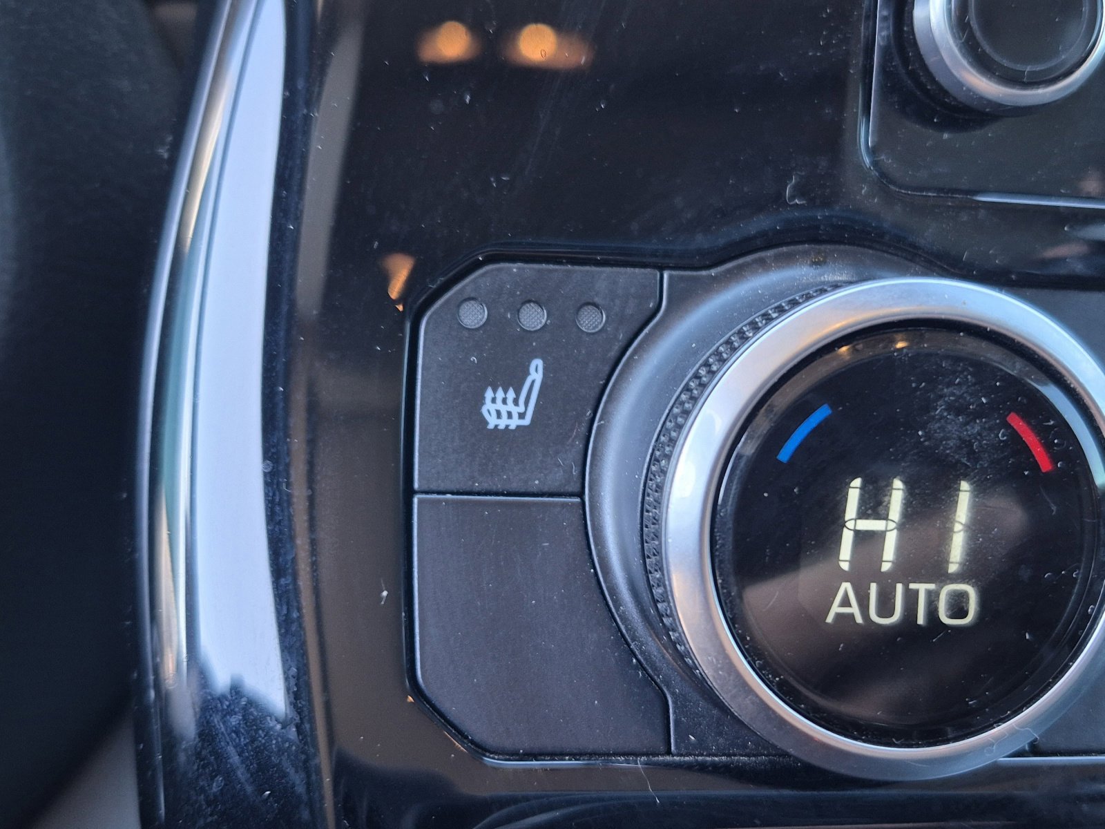 Used 2021 Toyota Highlander XLE image 35