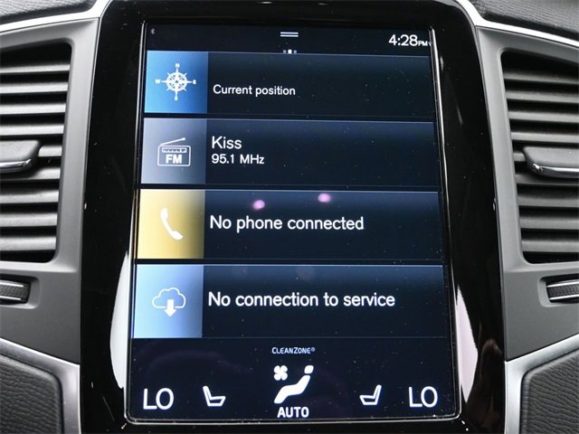 Used 2022 Volvo XC90 T6 Momentum w/ Climate Package image 13