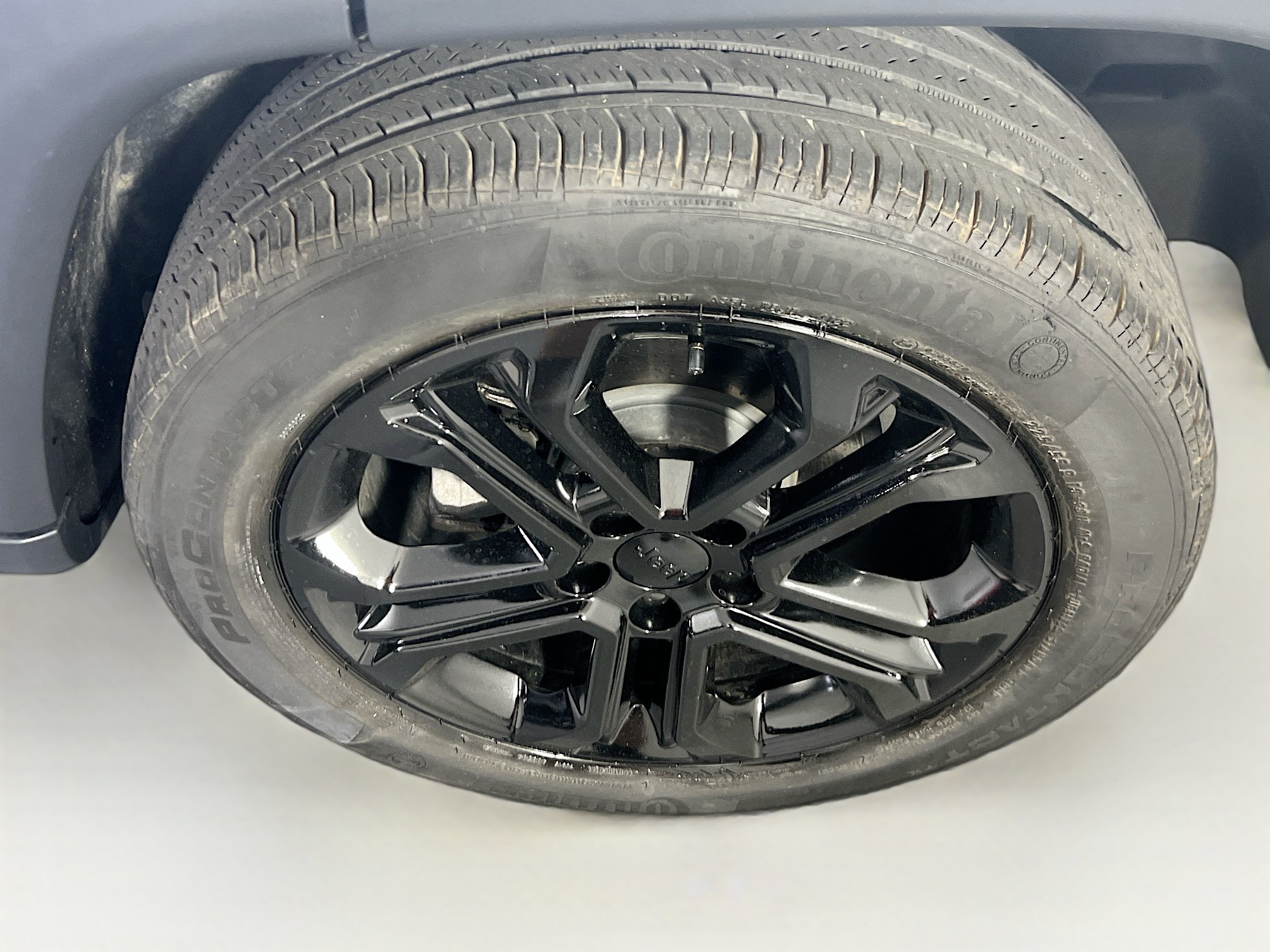 Used 2023 Jeep Compass Limited AWD/4WD image 29
