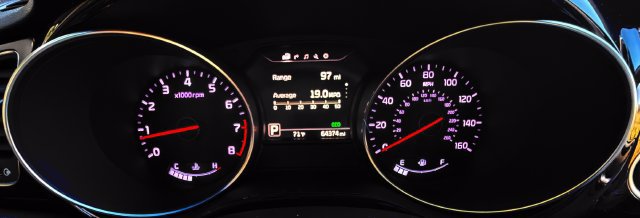 Used 2015 Kia Sedona SX FWD image 19