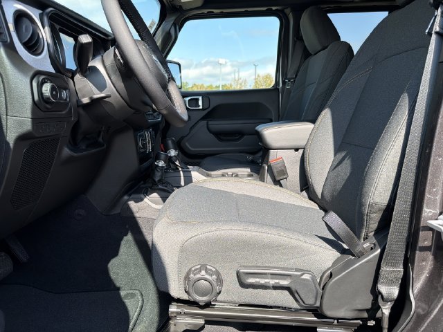 New 2026 Jeep Wrangler Unlimited Sport AWD/4WD image 9