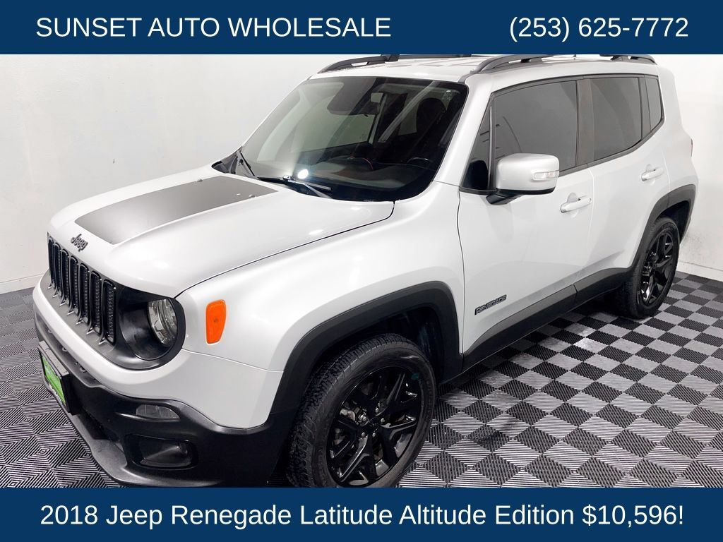 Used 2018 Jeep Renegade Altitude AWD/4WD image 25