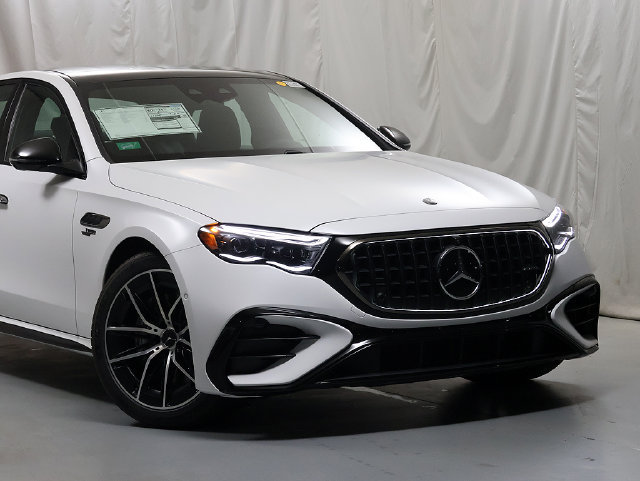 New 2027 Mercedes-Benz E 53 AMG e 4MATIC Sedan image 2