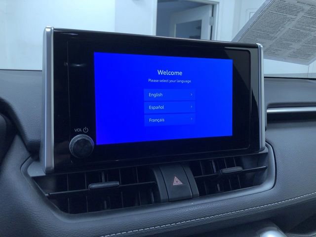 Certified 2023 Toyota RAV4 LE image 28