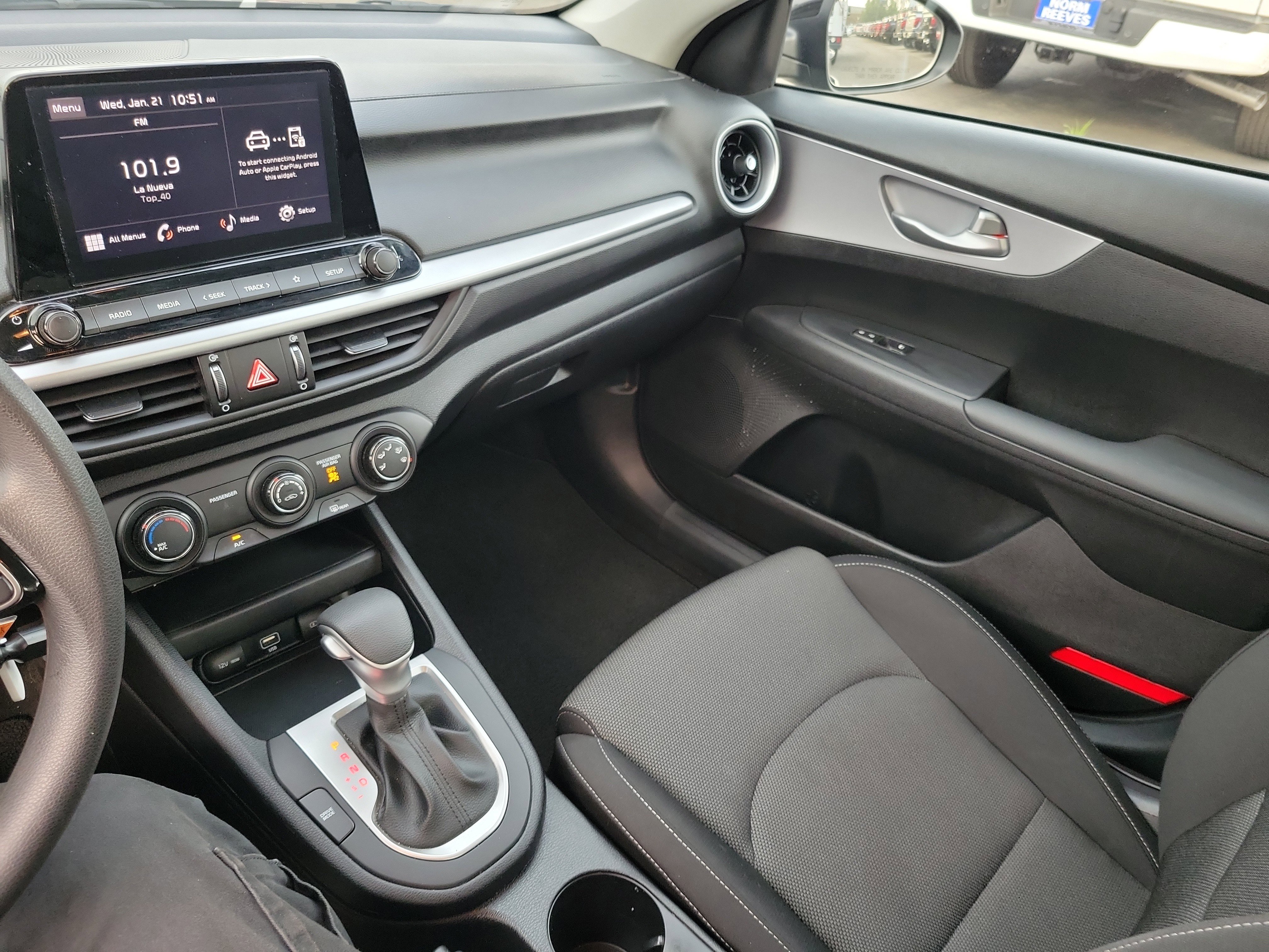 Used 2024 Kia Forte LXS w/ LXS Technology Package image 15