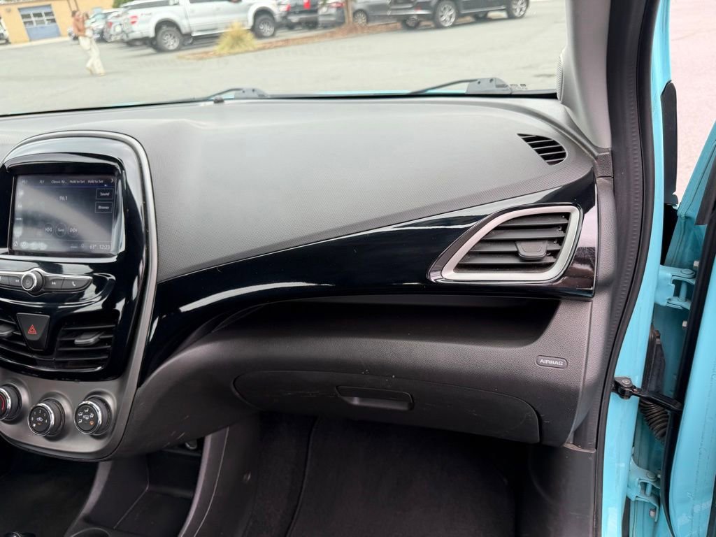 Used 2022 Chevrolet Spark LT FWD image 31