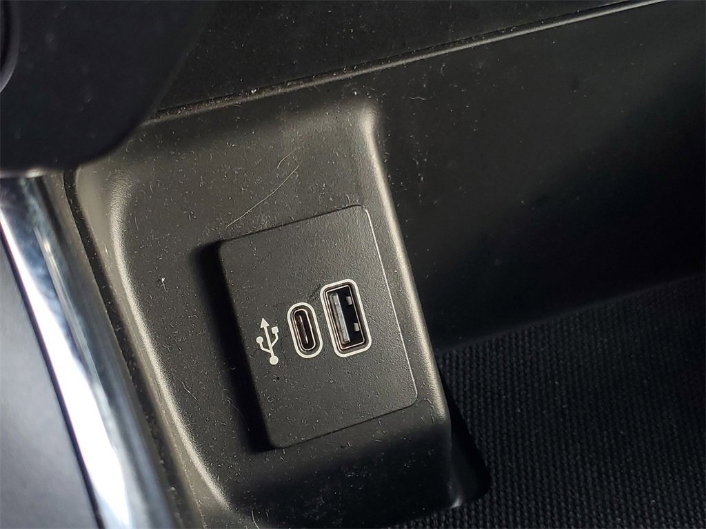 Used 2025 Ford F150 XLT w/ Equipment Group 302A MID image 27