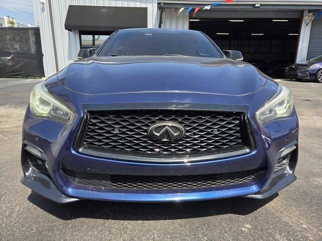 Used 2018 INFINITI Q50 Red Sport 400 w/ Sensory Package (Sport) image 2
