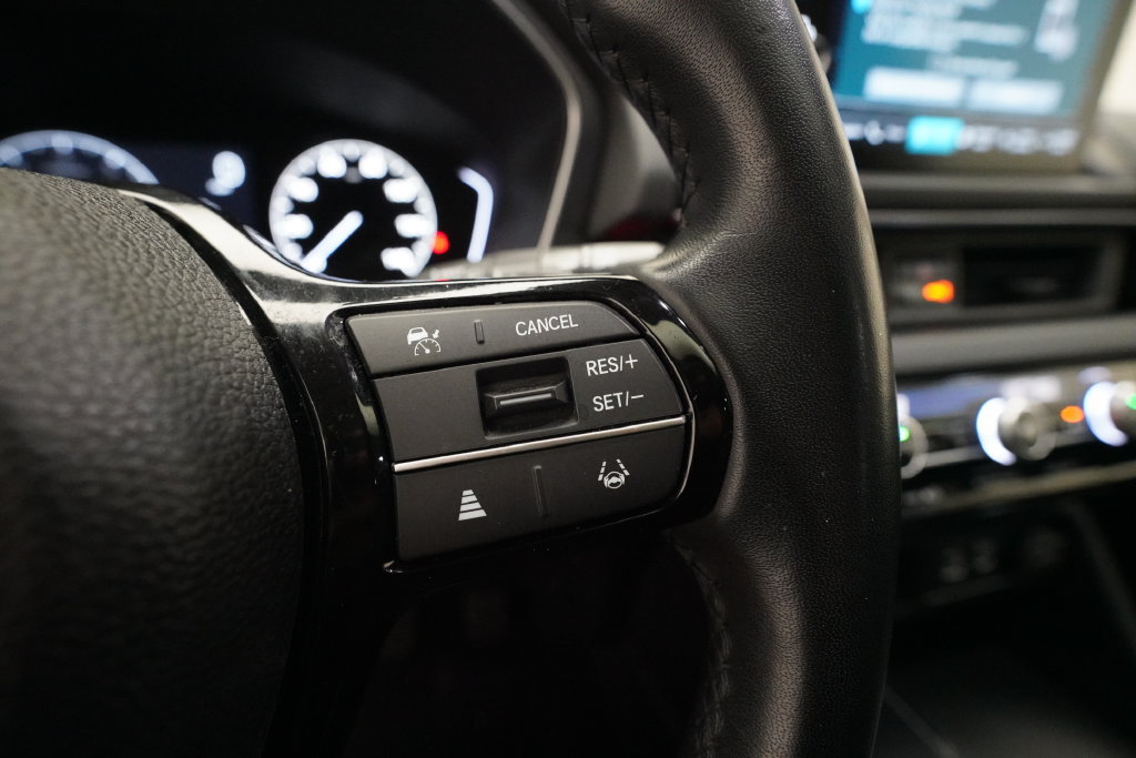 Used 2023 Honda Pilot Touring image 19