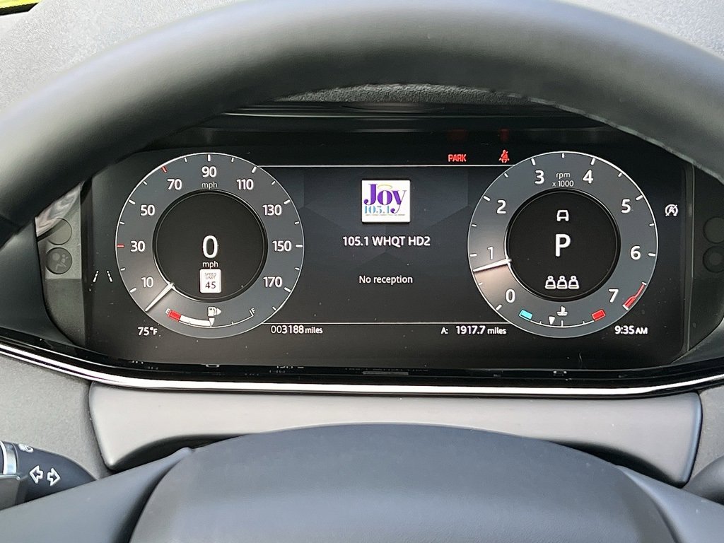 Used 2025 Land Rover Range Rover Evoque S image 40