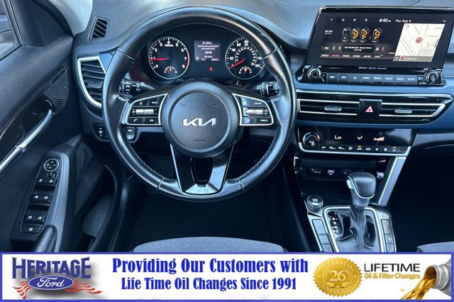 Used 2022 Kia Seltos S FWD image 14