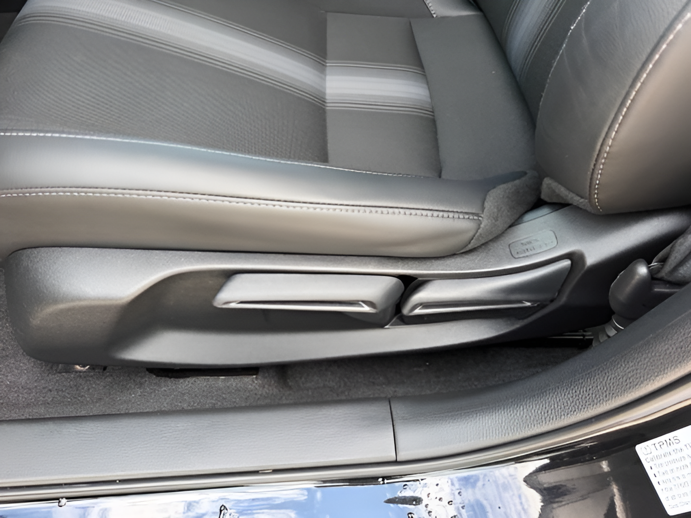 Used 2025 Honda Civic Sport image 20