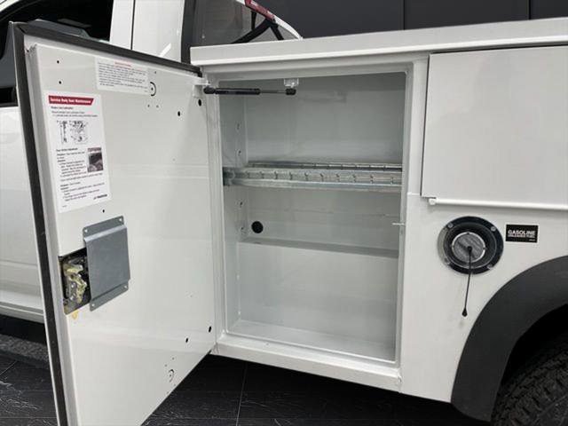 New 2024 RAM 2500 Tradesman w/ Chrome Appearance Group image 4