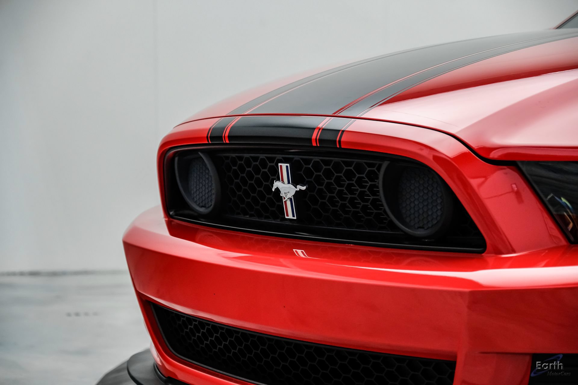 Used 2013 Ford Mustang Boss 302 w/ Boss 302 Accessory Pkg RWD image 30