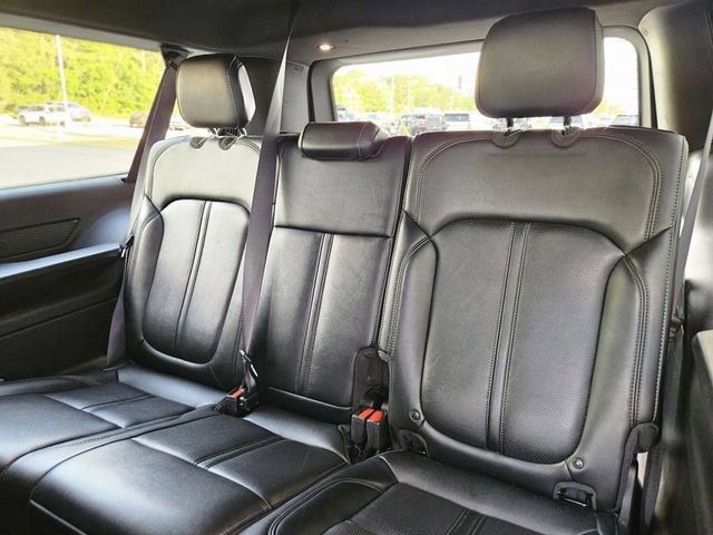 Used 2024 Jeep Wagoneer L Series II RWD image 30