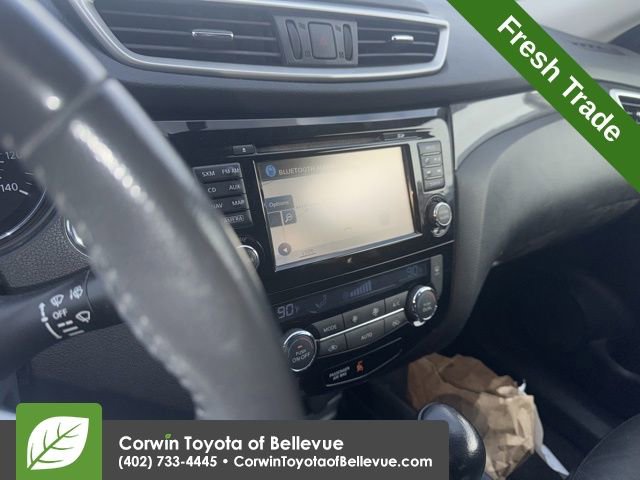 Used 2016 Nissan Rogue SL image 13