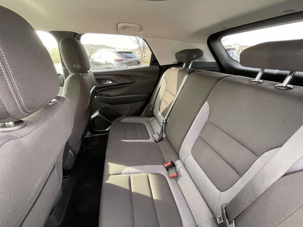 Used 2025 Chevrolet TrailBlazer LT image 22