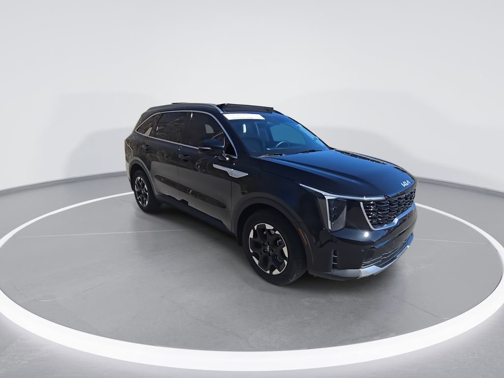 Used 2025 Kia Sorento S w/ Panoramic Sunroof Package image 2
